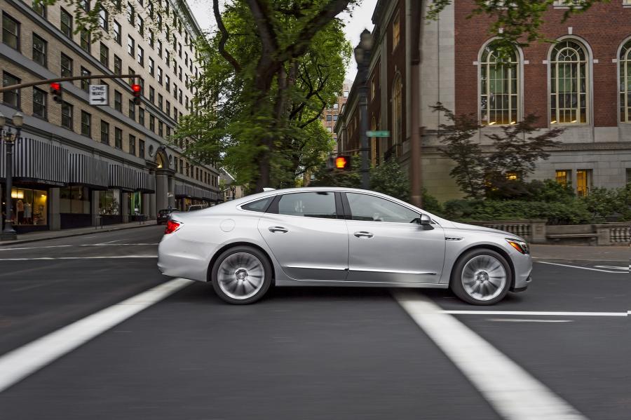  Buick LaCrosse 2016 года  (NA) (фото 25 из 36)